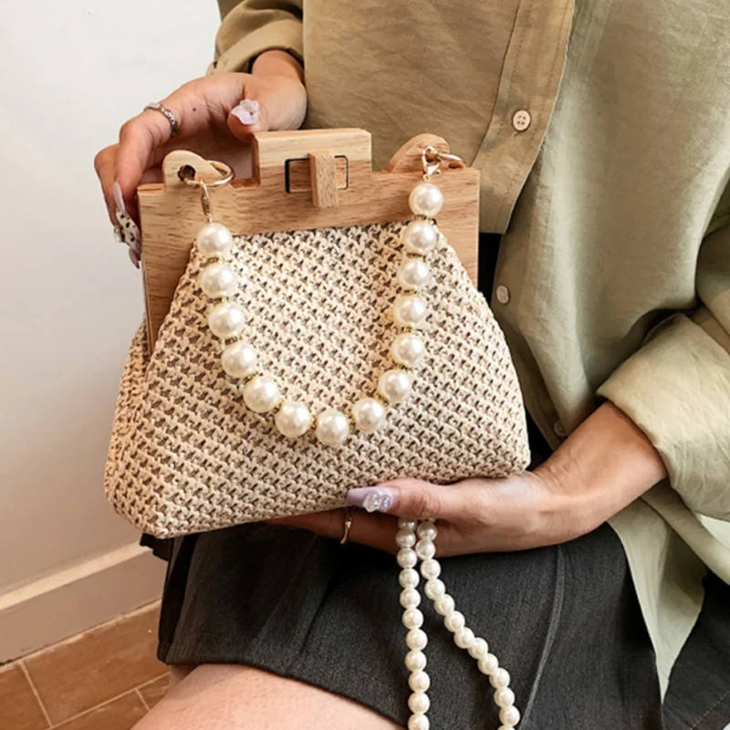 Модная Плетеная соломенная сумка через плечо для женщин, Летняя деревянная сумка с зажимом для верхней ручки, Трендовые женские сумки